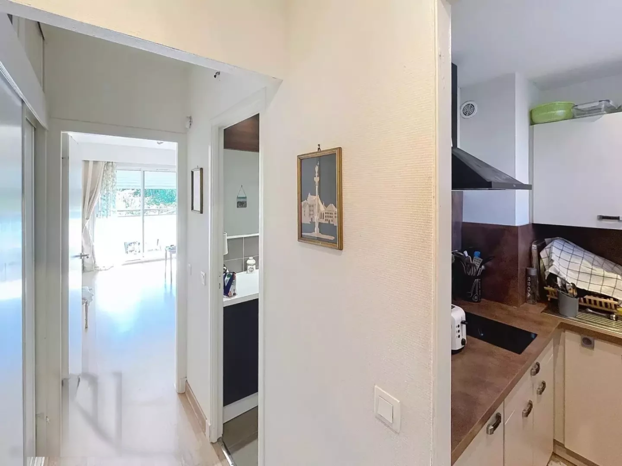 Flat in Cannes, France, 29 m² - picture 5
