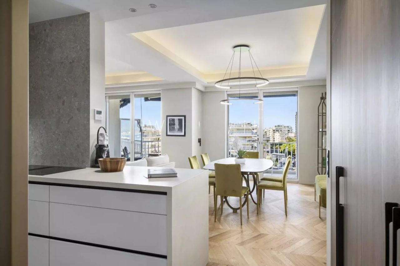 Flat in Cannes, France, 99 m² - picture 5