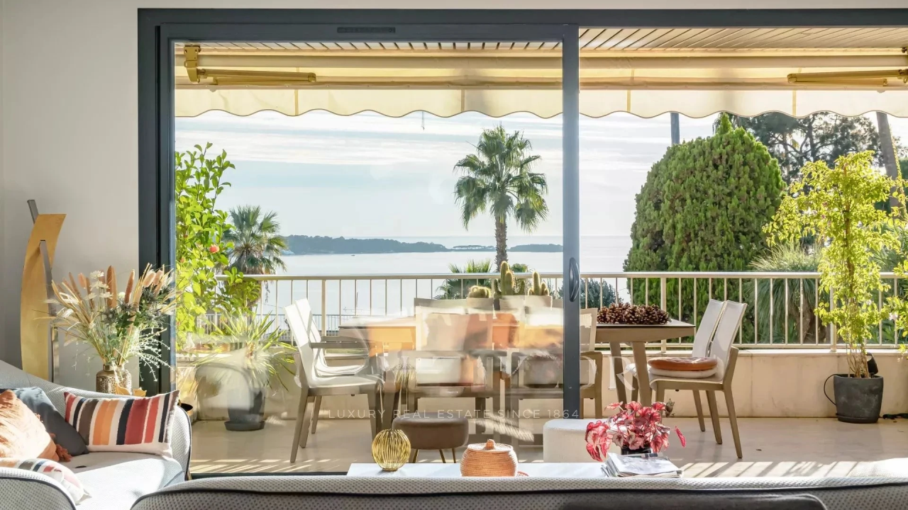 Flat in Cannes, France, 127 m² - picture 5