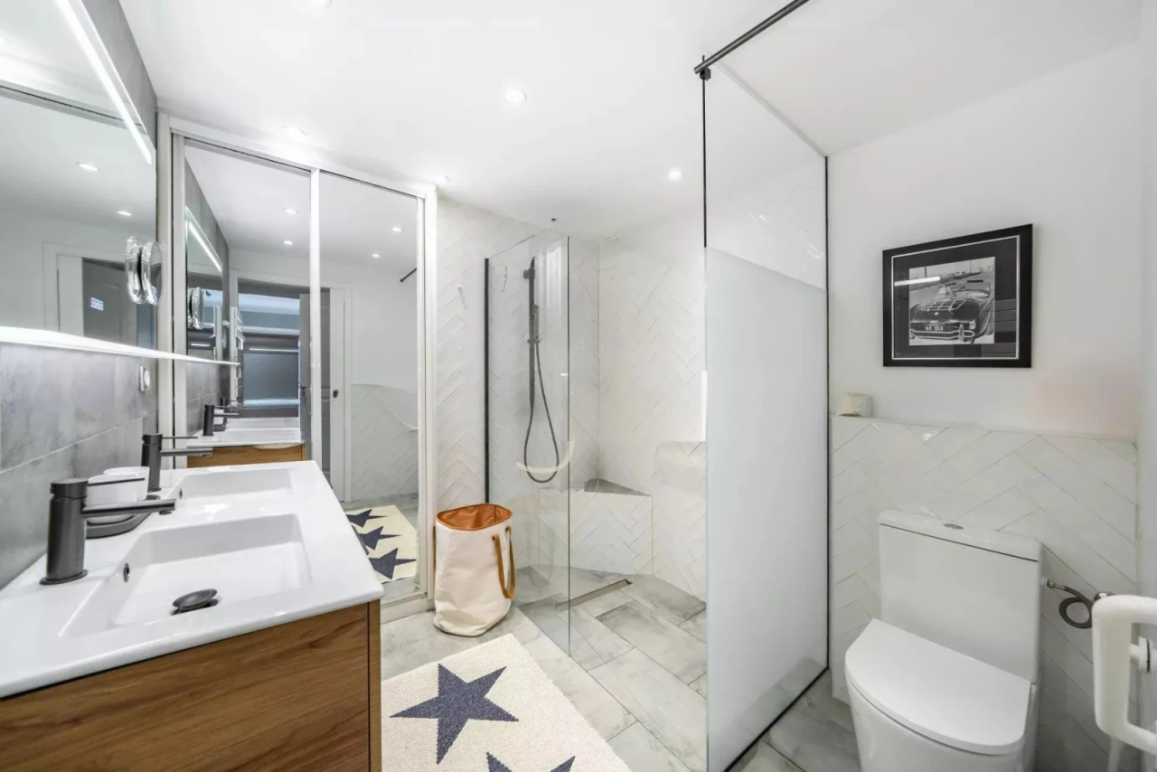 Flat in Cannes, France, 100 m² - picture 5