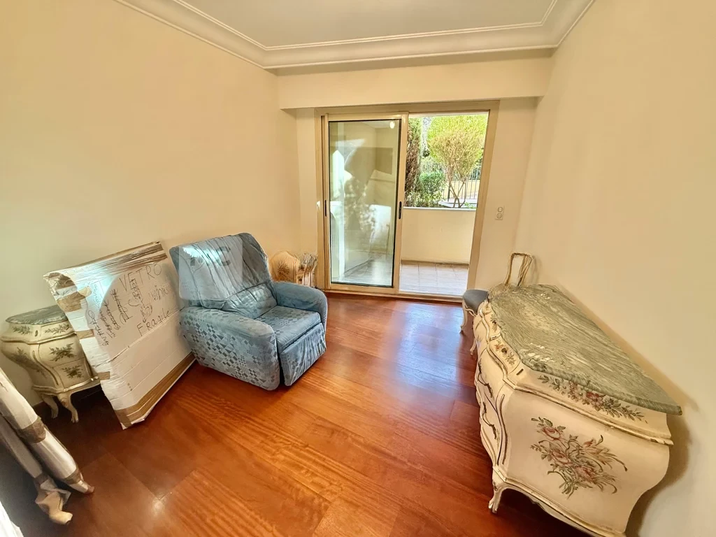 Flat in Saint Roman, Monaco, 81 m² - picture 7