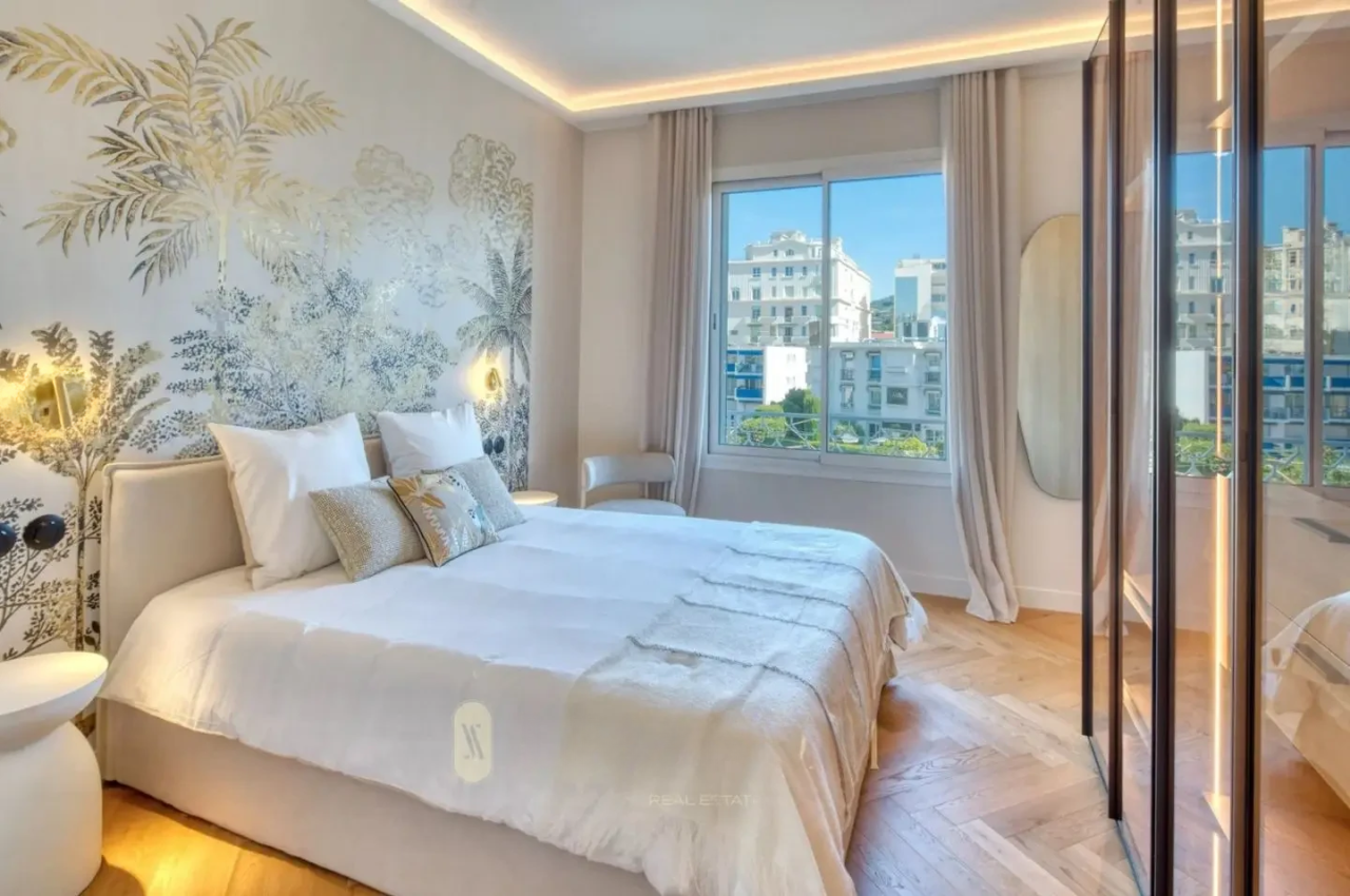 Flat in Cannes, France, 100 m² - picture 7