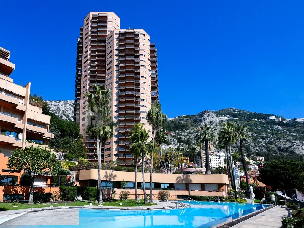 Flat in Saint Roman, Monaco, 83 m² - picture 8