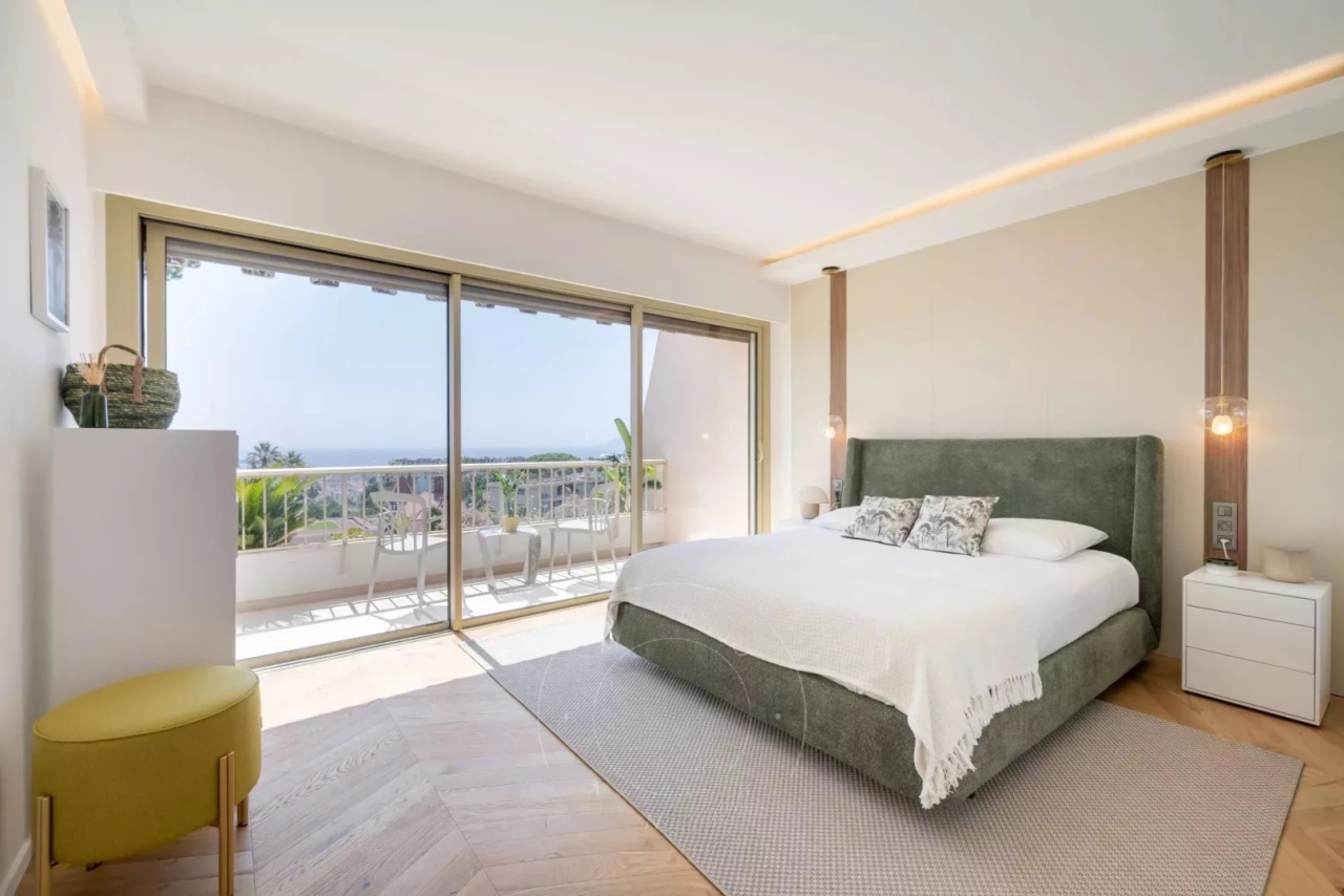 Flat in Cannes, France, 121 m² - picture 8