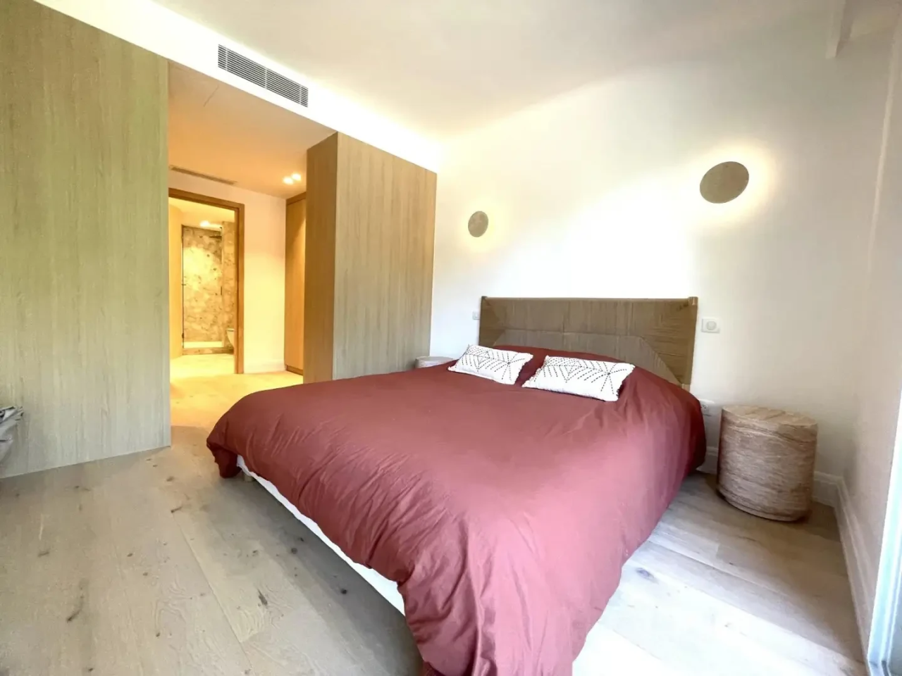 Flat in Cannes, France, 82 m² - picture 10