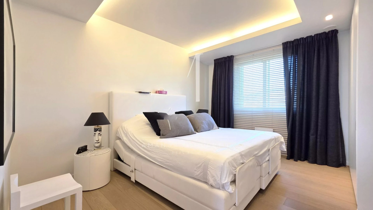 Flat in Cannes, France, 120 m² - picture 11