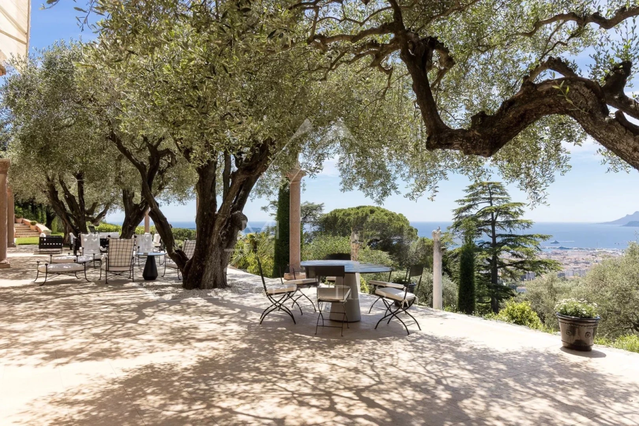 Appartamento a Cannes, Francia, 1 408 m² - foto 11
