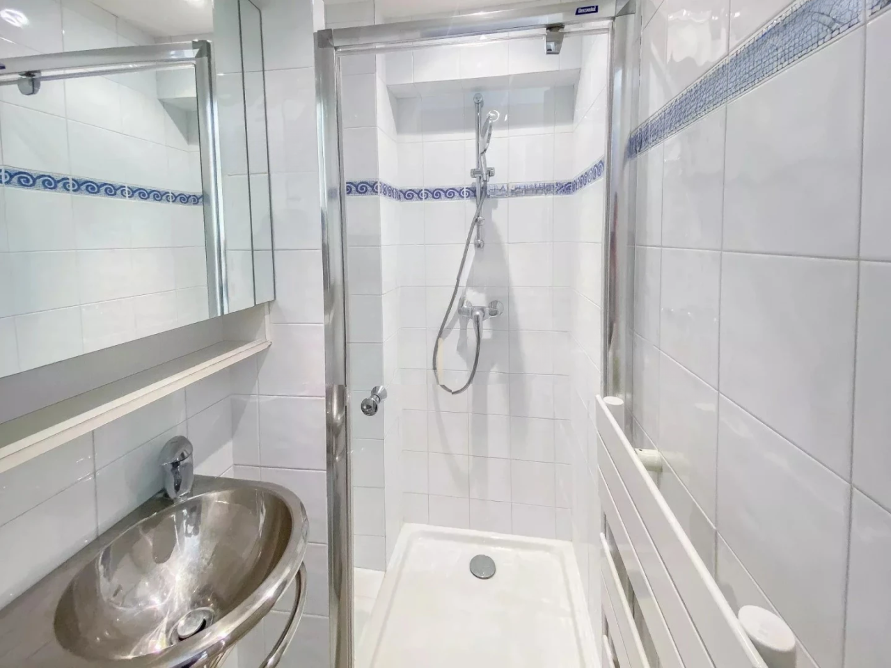 Flat in Cannes, France, 100 m² - picture 11