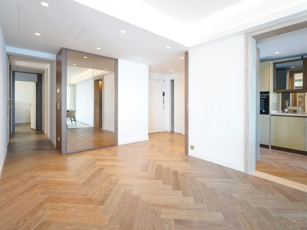 Flat in Saint Roman, Monaco, 155 m² - picture 12