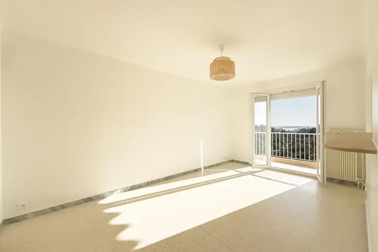 Flat in Cannes, France, 46 m² - picture 5