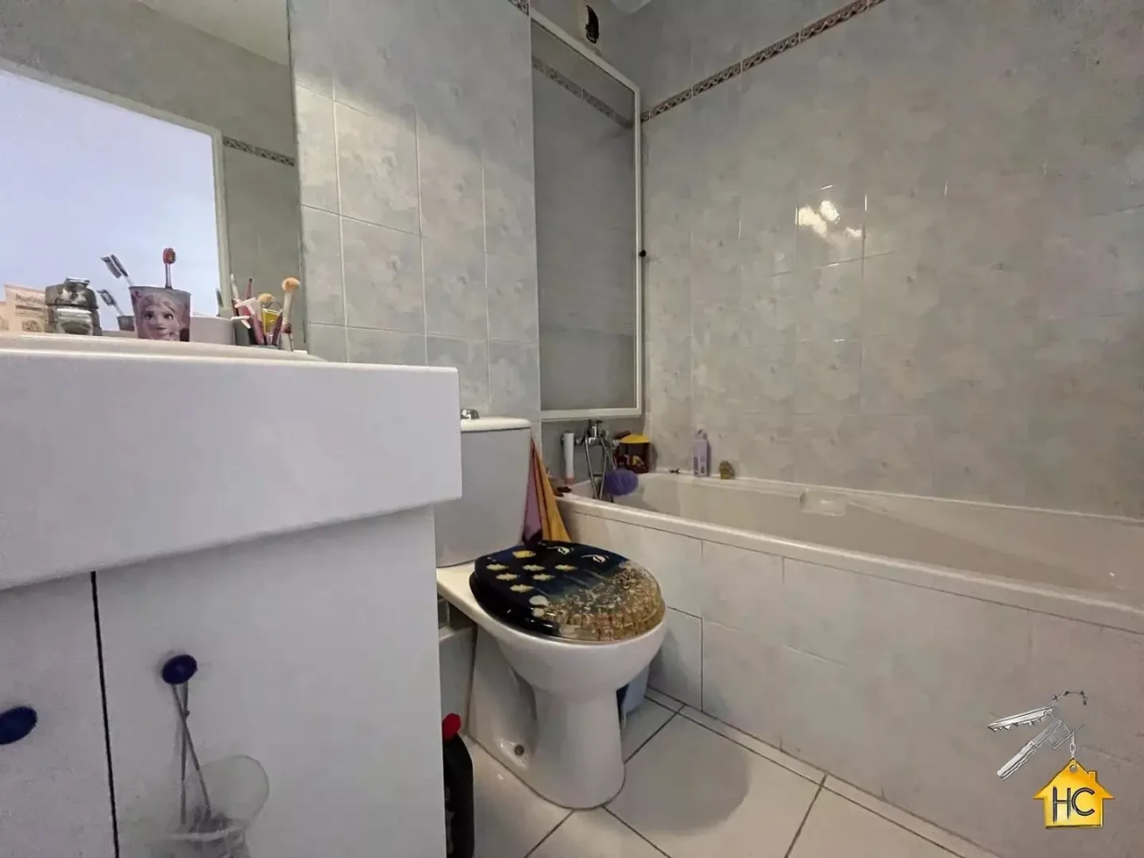 Flat in Cannes, France, 80 m² - picture 14