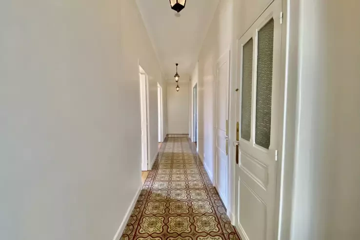 Flat in Cannes, France, 275 m² - picture 7