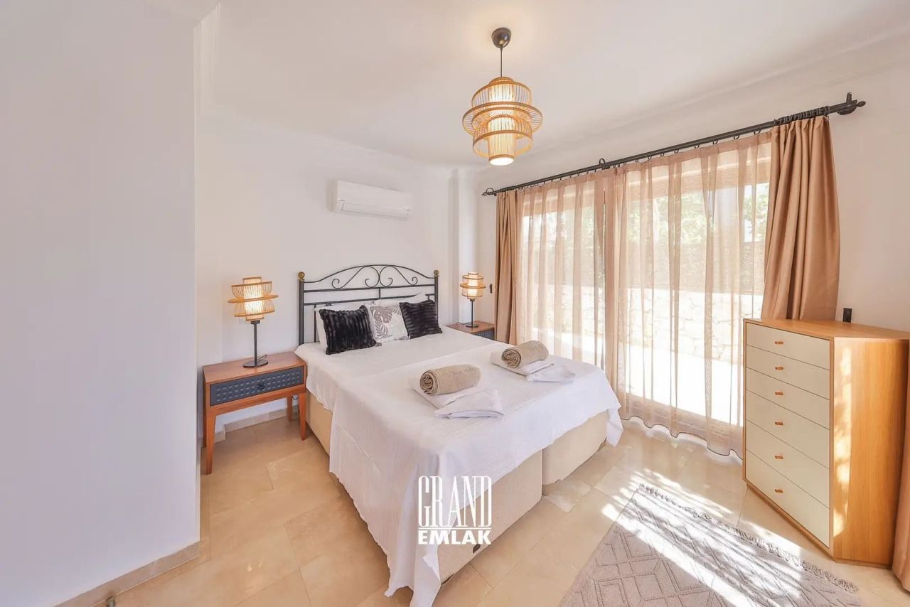 Flat in Antalya, Turkey, 450 m² - picture 18