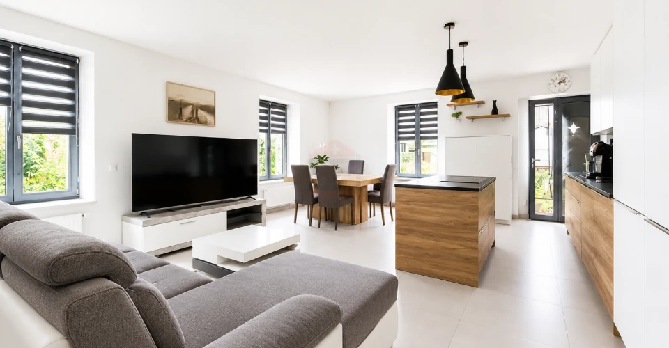Flat in Geneva, Switzerland, 97 m² - picture 1