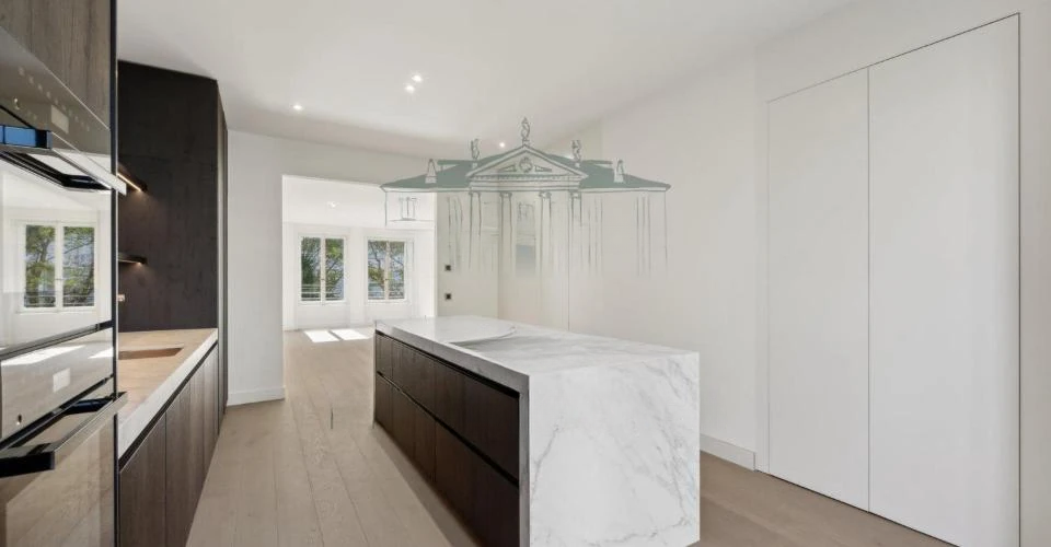 Flat in Geneva, Switzerland, 324 m² - picture 1