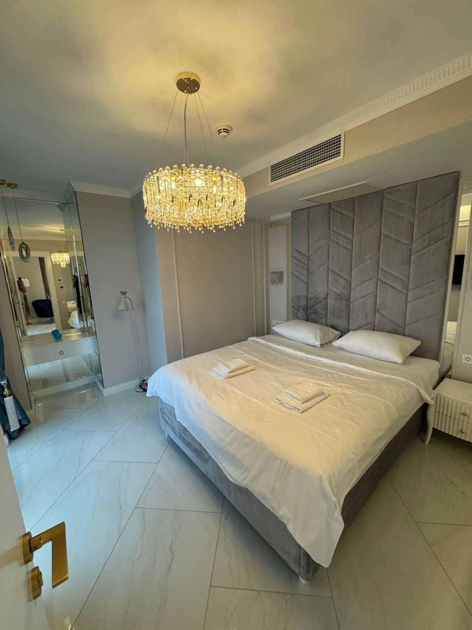 Apartamento en Batumi, Georgia, 92 m² - imagen 2