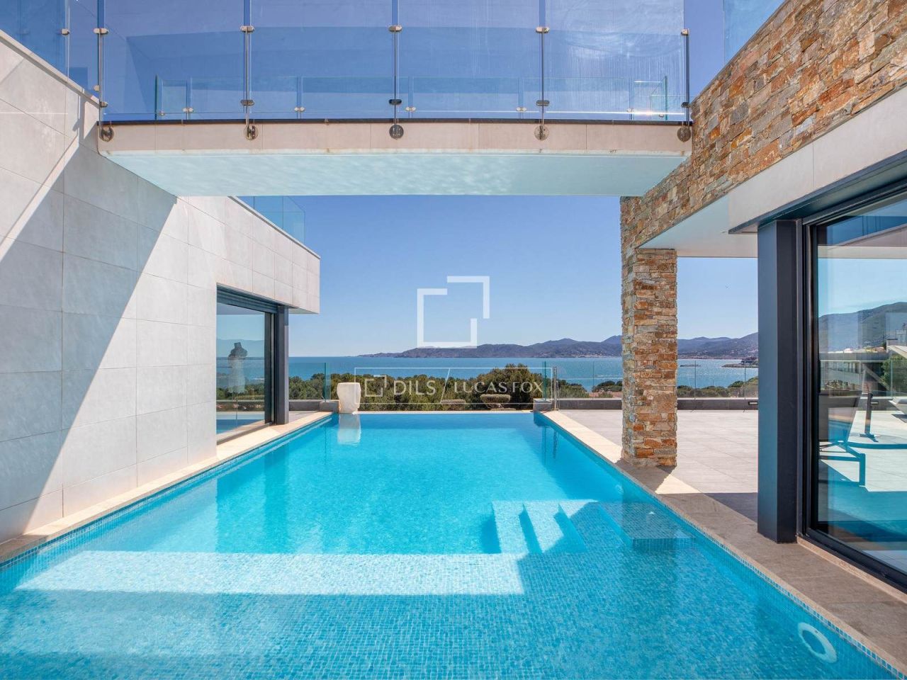 Villa Llança, Spanien, 723 m² - Foto 1