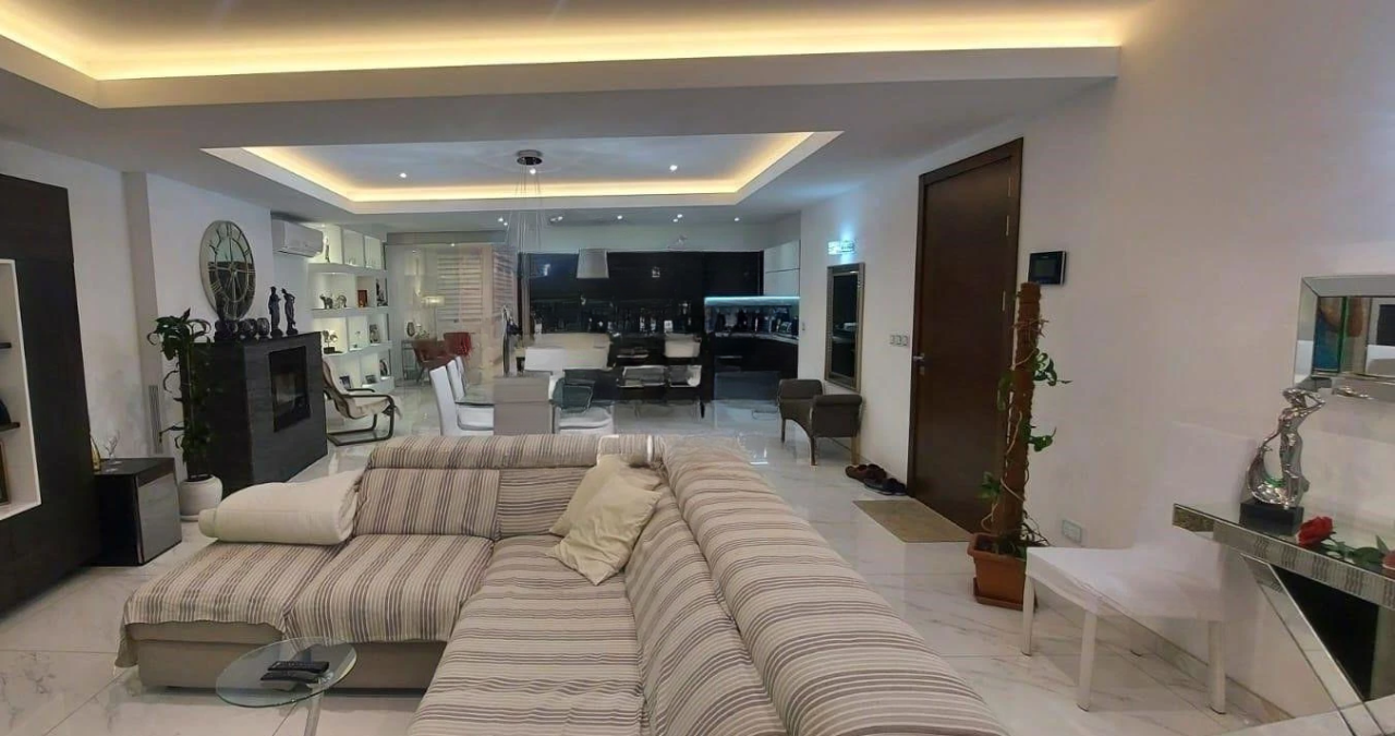 Piso Marsascala, Malta, 203 m² - imagen 1