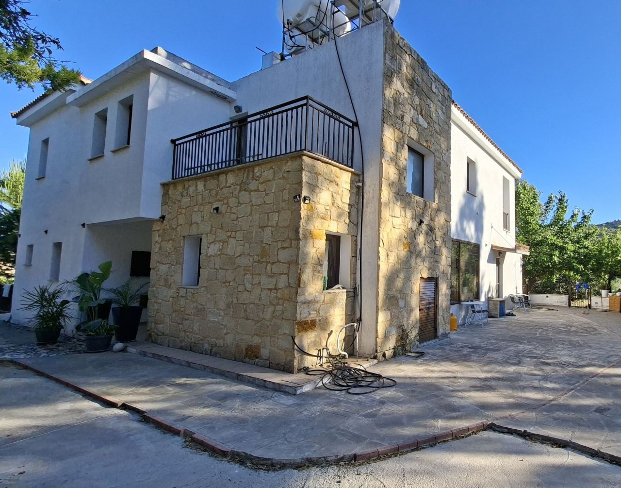 House in Paphos, Cyprus, 260 m² - picture 2