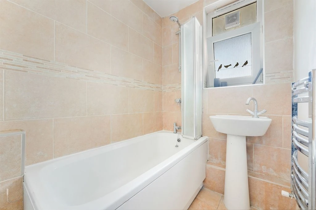 Wohnung in London, Großbritannien, 32 m² - Foto 2