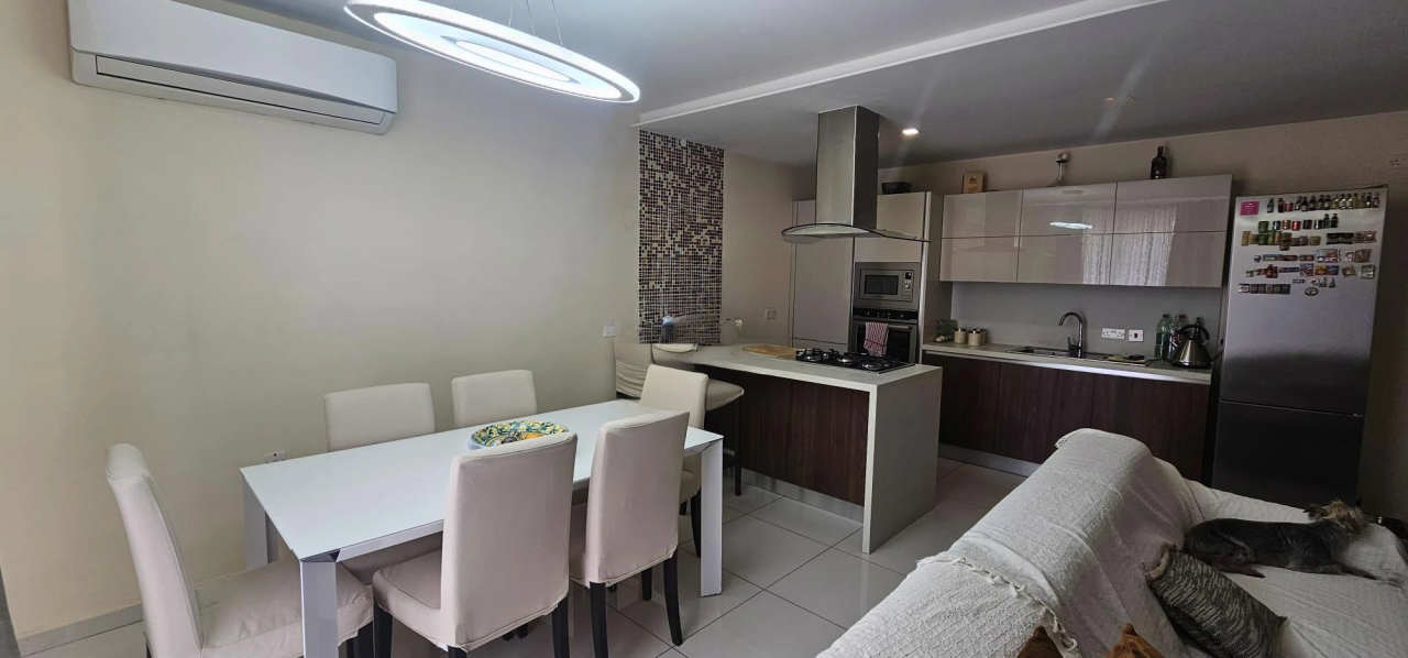 Piso en Birkirkara, Malta, 162 m² - imagen 3