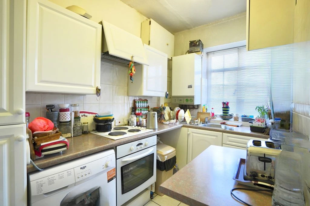 Flat in London, United Kingdom, 51 m² - picture 3