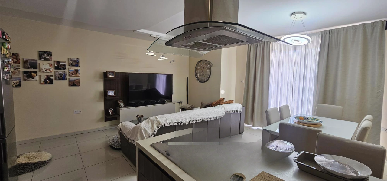Piso en Birkirkara, Malta, 162 m² - imagen 4