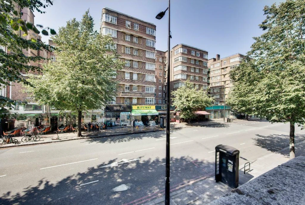 Flat in London, United Kingdom, 45 m² - picture 4