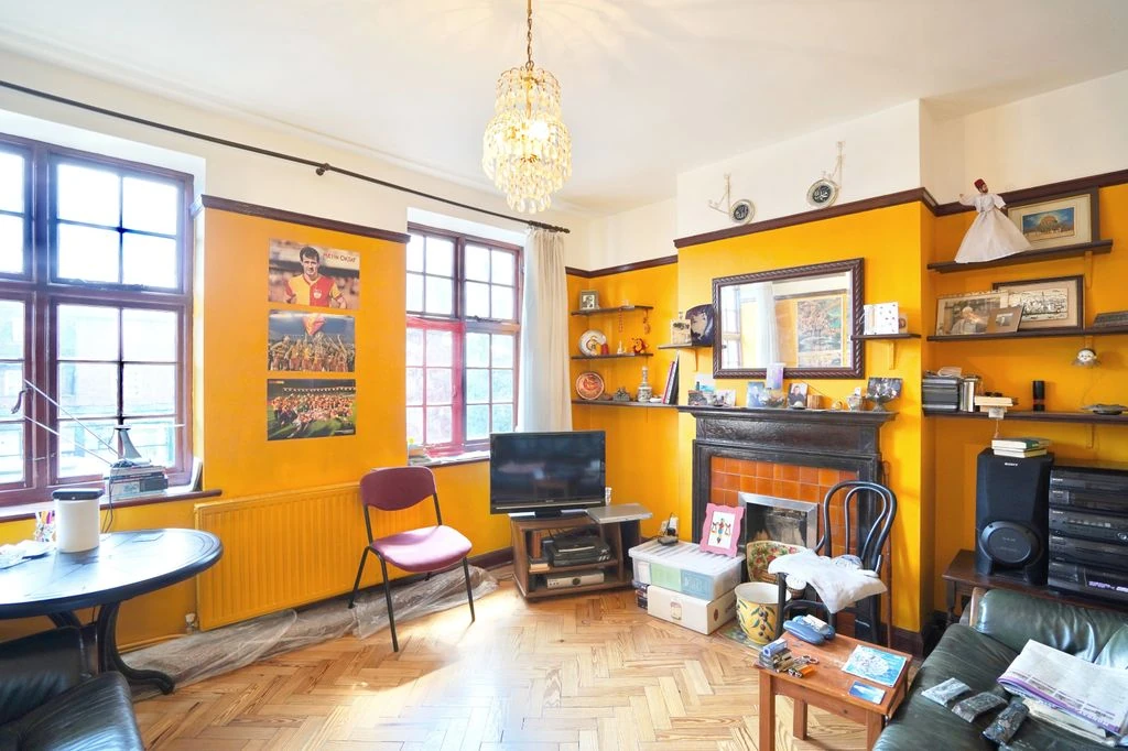 Flat in London, United Kingdom, 51 m² - picture 6