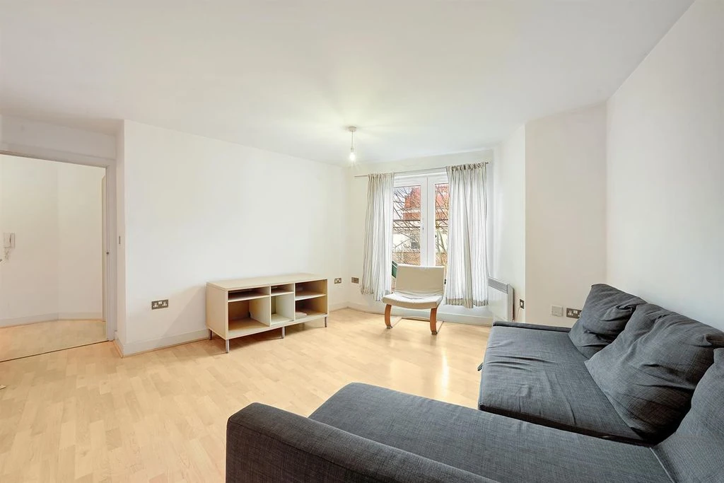 Flat in London, United Kingdom, 53 m² - picture 7