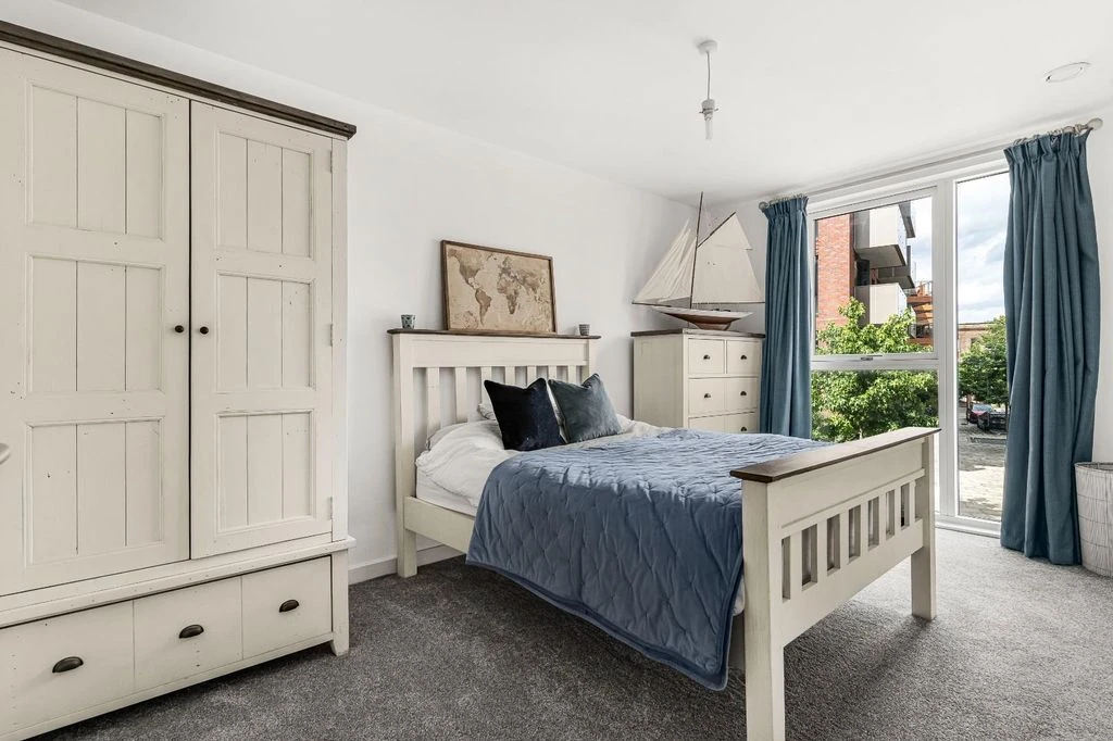 Flat in London, United Kingdom, 52 m² - picture 15