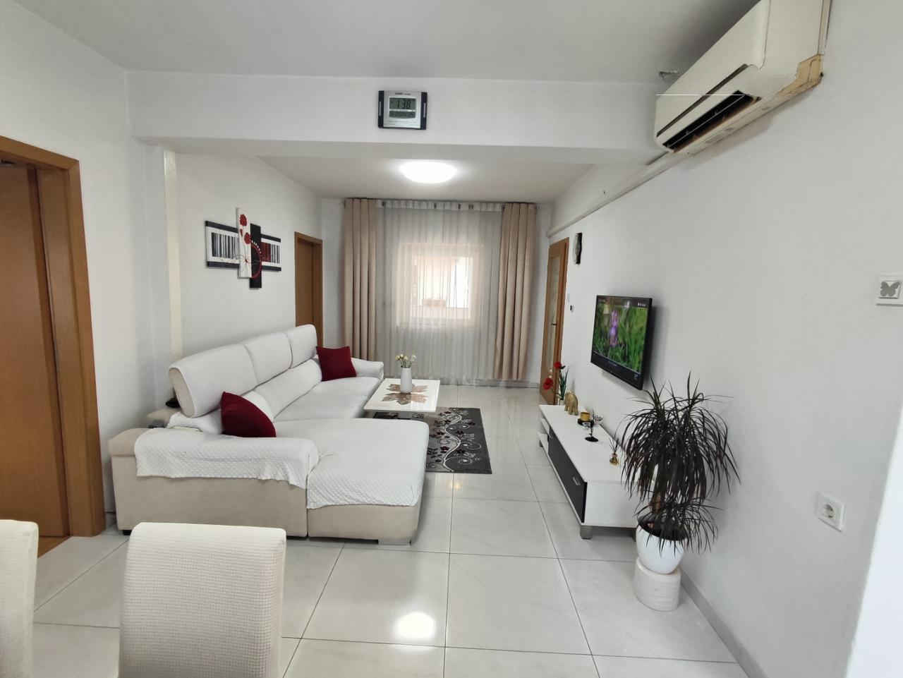 Flat in Koper, Slovenia, 83 m² - picture 11