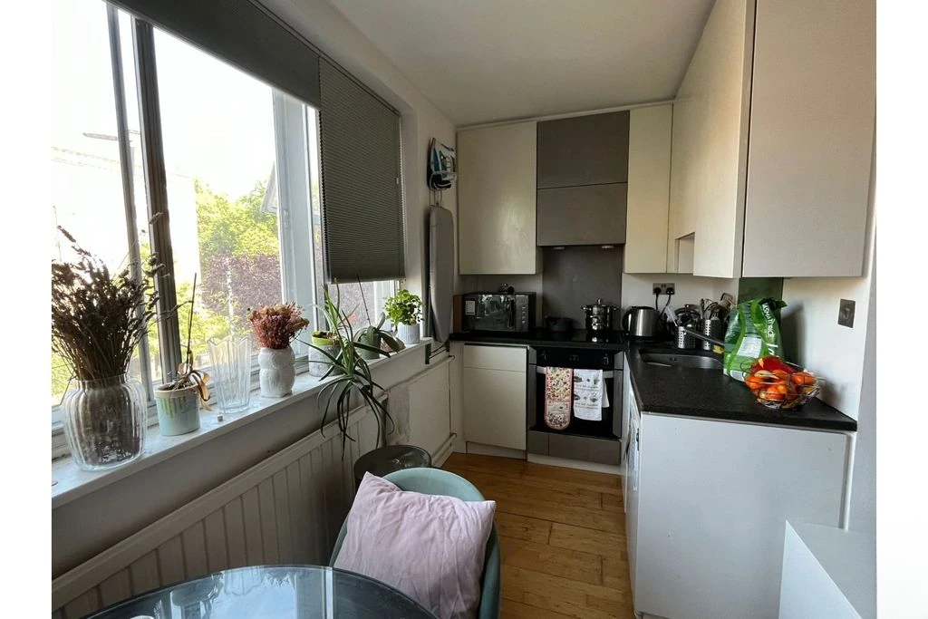 Flat in London, United Kingdom, 30 m² - picture 1