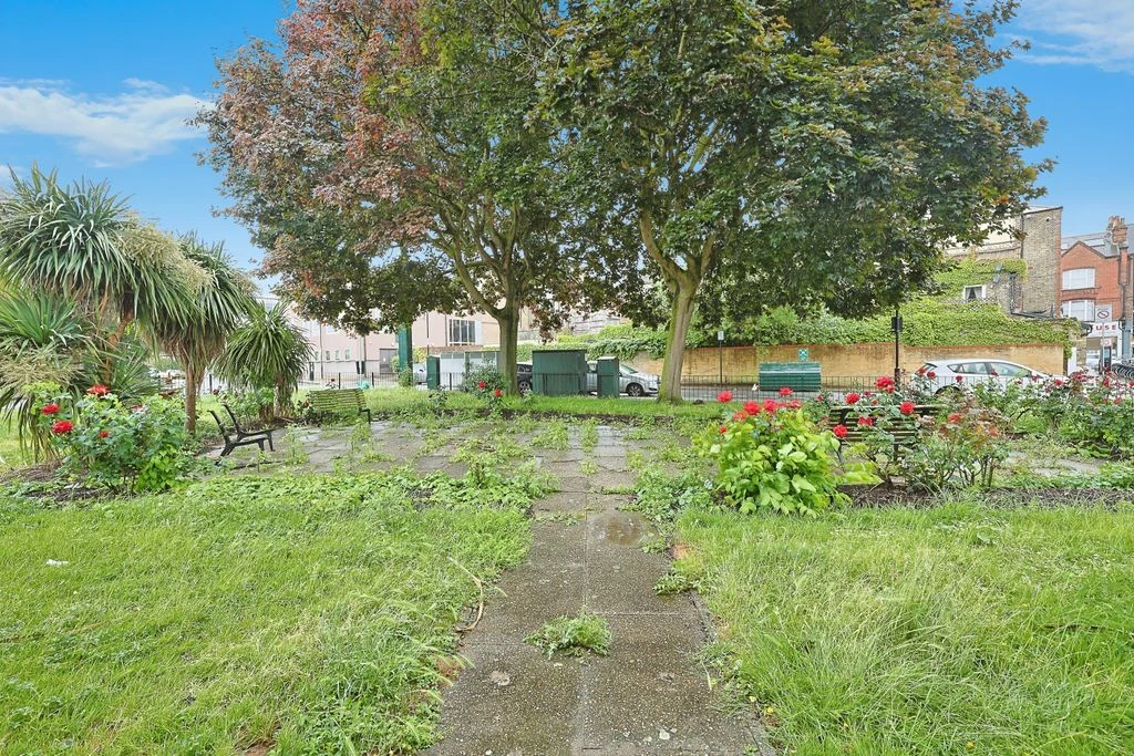 Flat in London, United Kingdom, 31 m² - picture 3