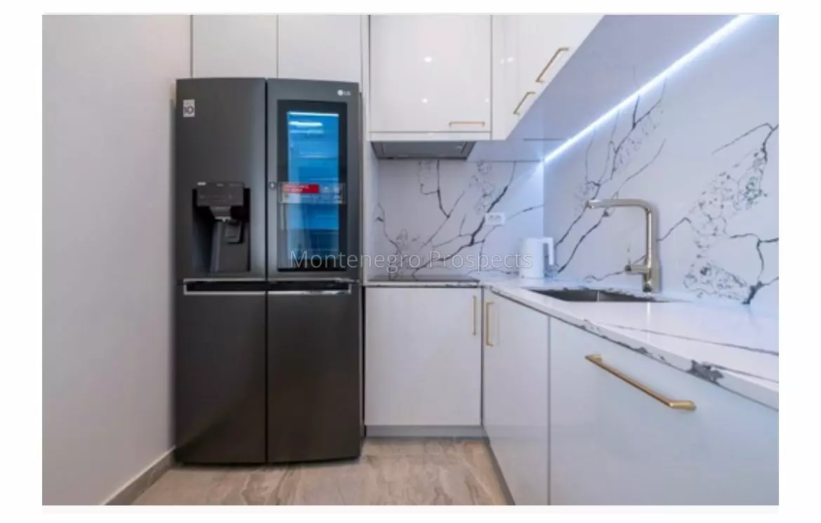 Piso en Przno, Montenegro, 131 m² - imagen 10