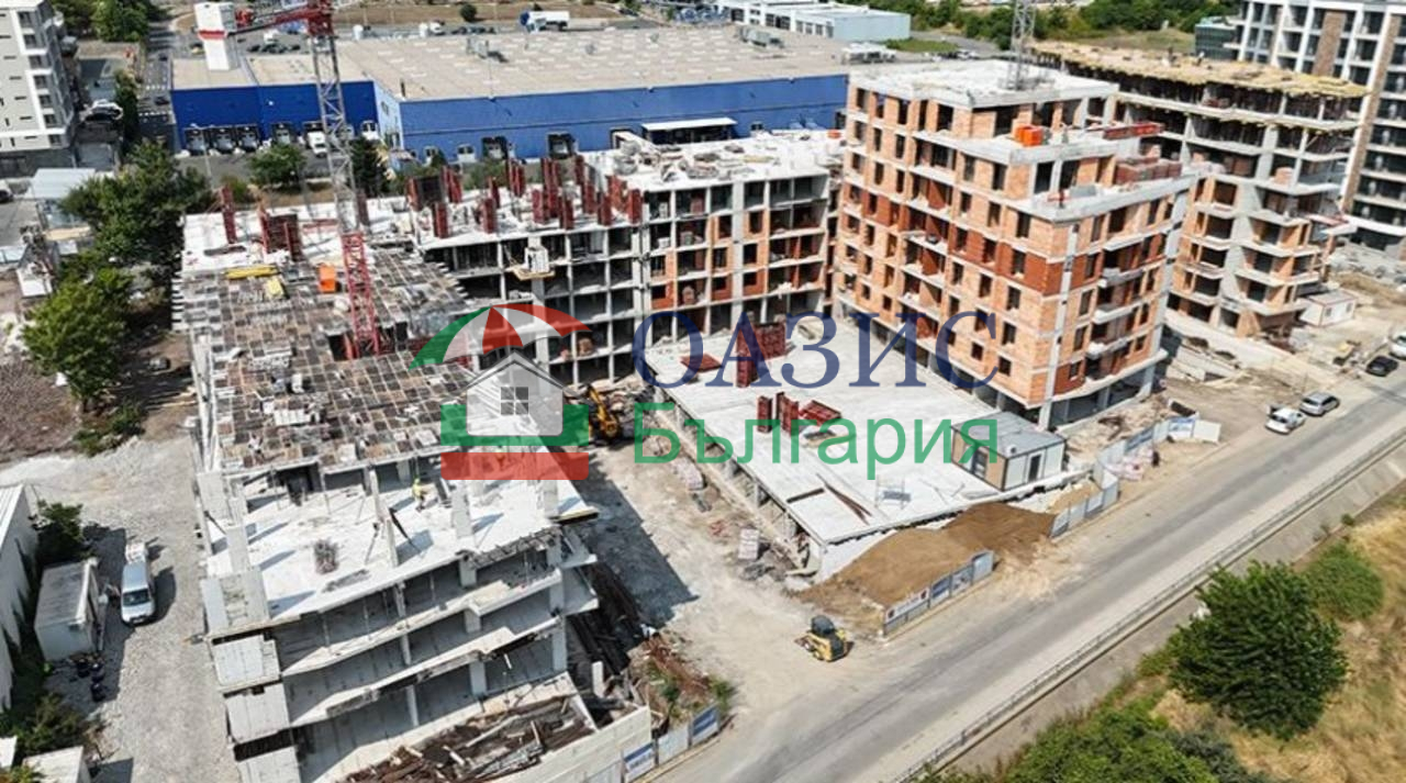 Apartment in Burgas, Bulgaria, 142.1 m² - picture 1