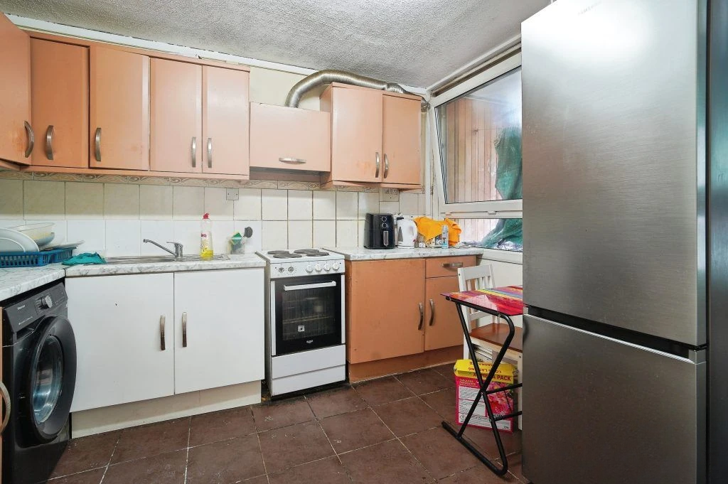 Flat in London, United Kingdom, 62 m² - picture 9
