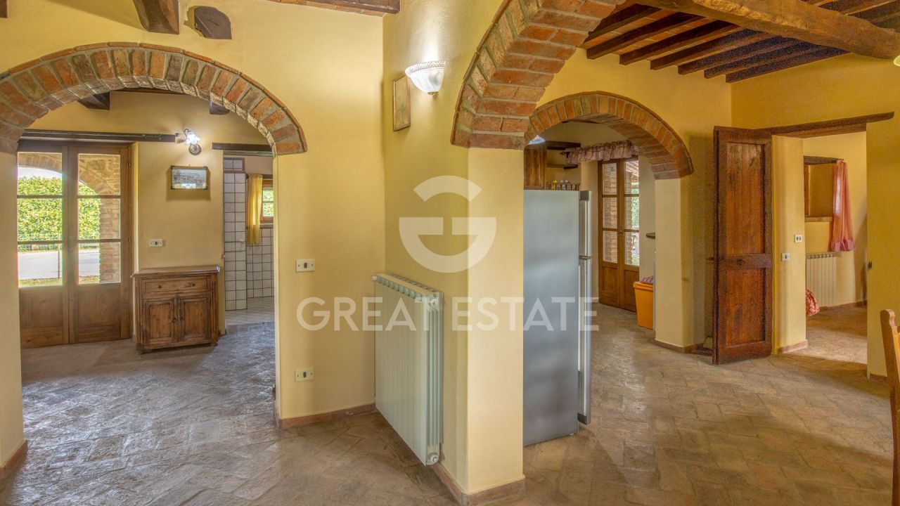 House in Cortona, Italy, 231.65 m² - picture 12
