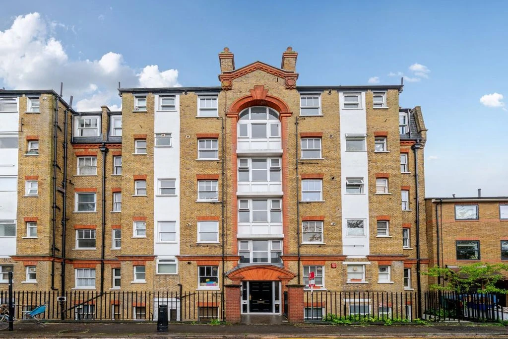 Flat in London, United Kingdom, 27 m² - picture 6