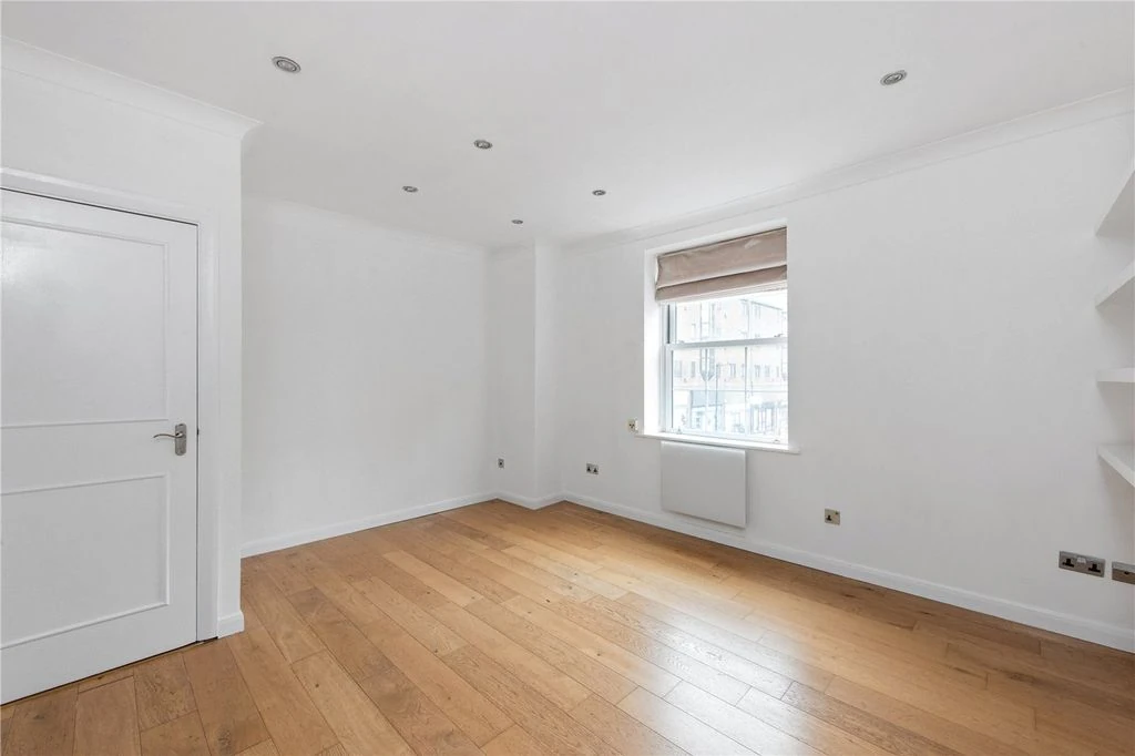 Flat in London, United Kingdom, 41 m² - picture 9