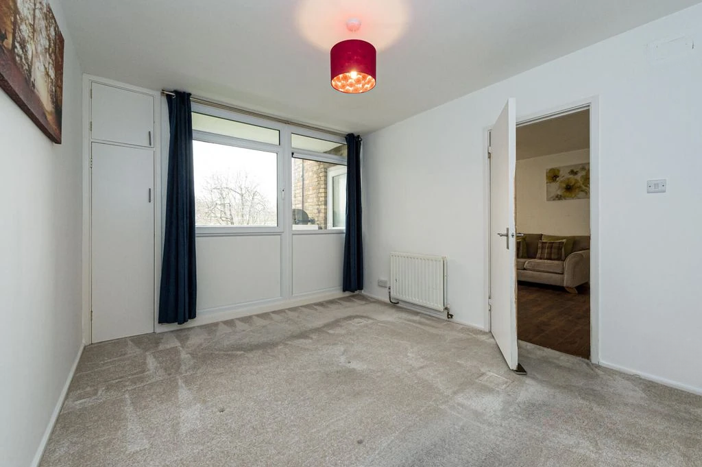 Flat in London, United Kingdom, 49 m² - picture 1