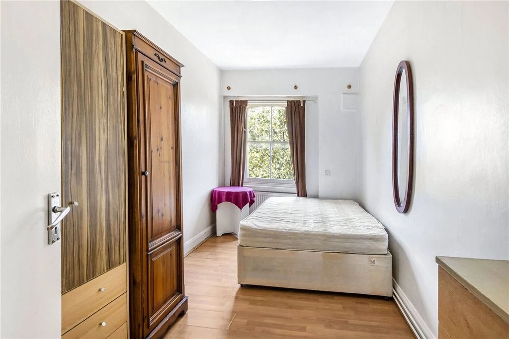 Flat in London, United Kingdom, 46 m² - picture 3