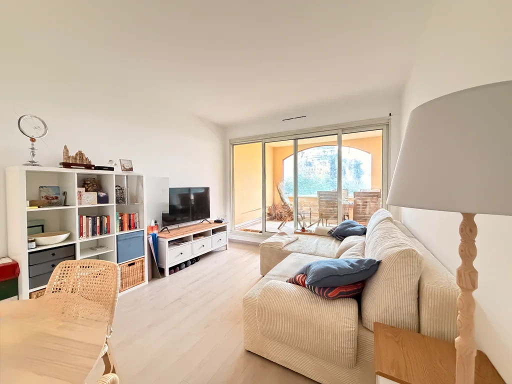 Flat in Fontvieille, Monaco, 114 m² - picture 4