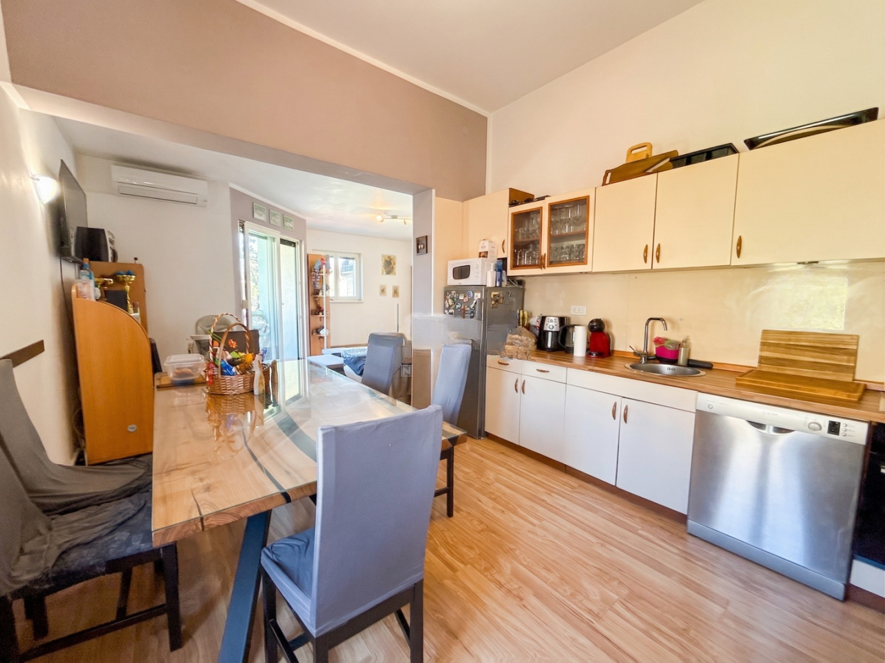 House in Ljubljana, Slovenia, 299 m² - picture 16