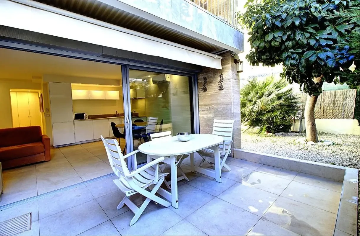 Haus in Cannes, Frankreich, 47 m² - Foto 1