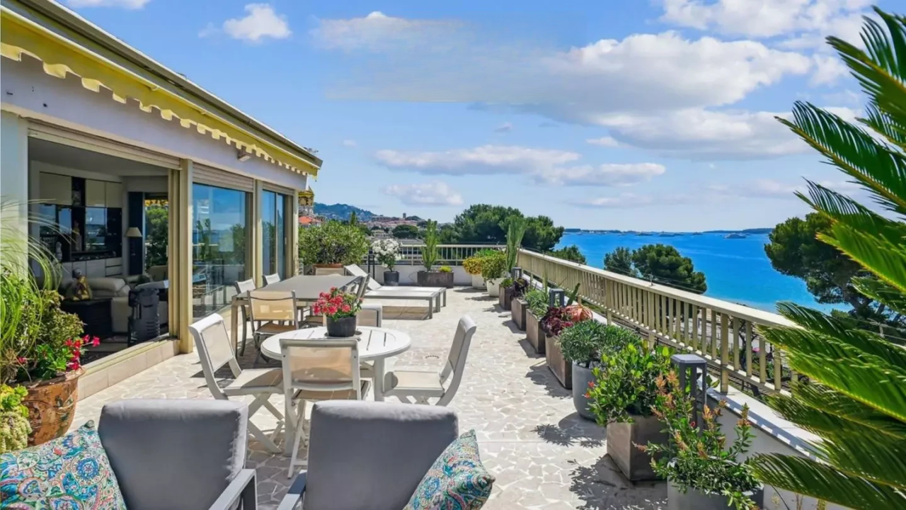 House in Cannes, France, 100 m² - picture 2