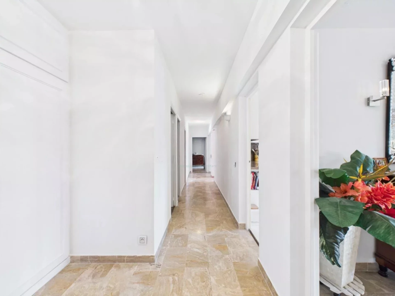 House in Cannes, France, 119 m² - picture 3