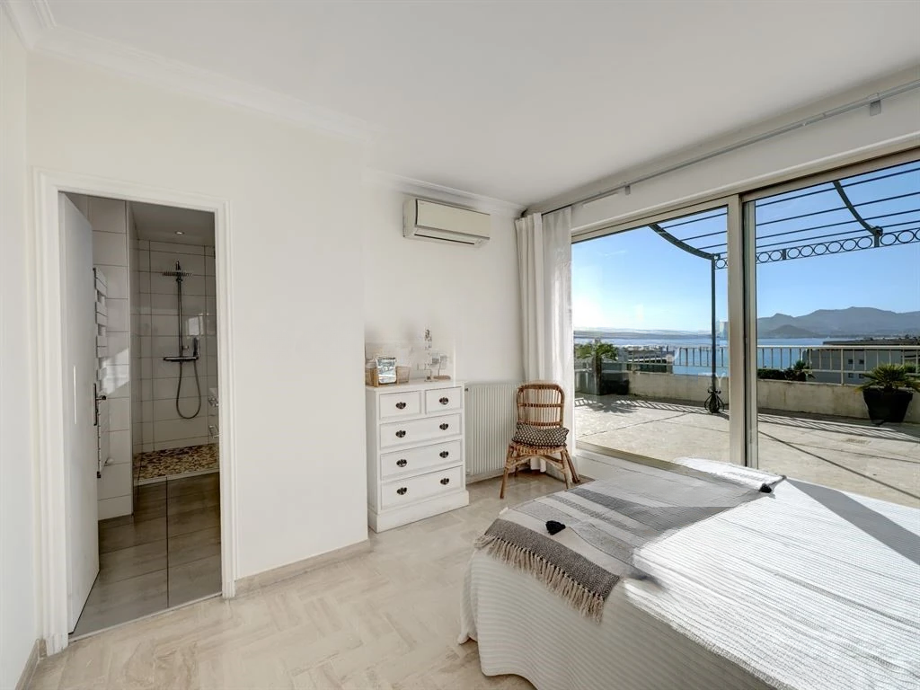Flat in Cannes, France, 116 m² - picture 5