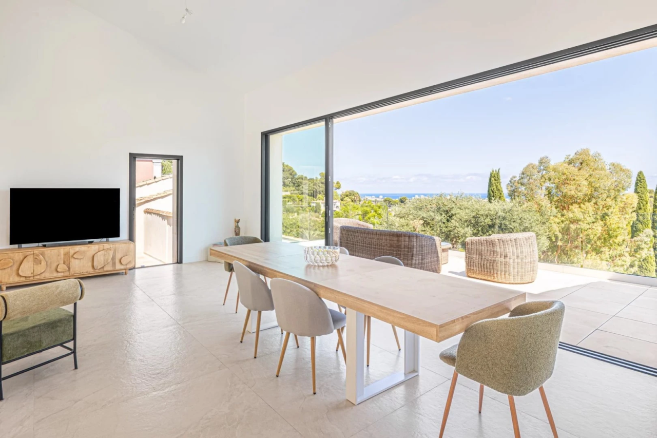 Flat in Cannes, France, 375 m² - picture 6