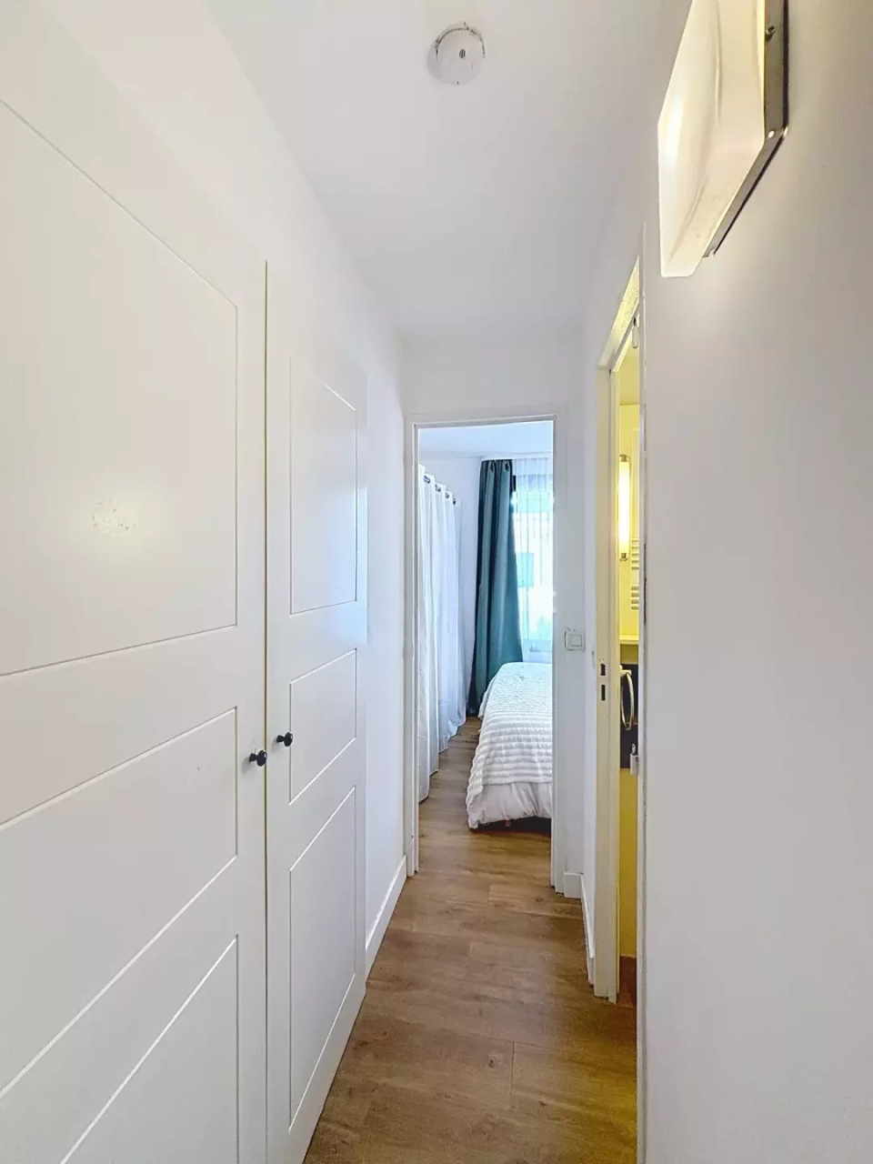 Flat in Cannes, France, 34 m² - picture 8